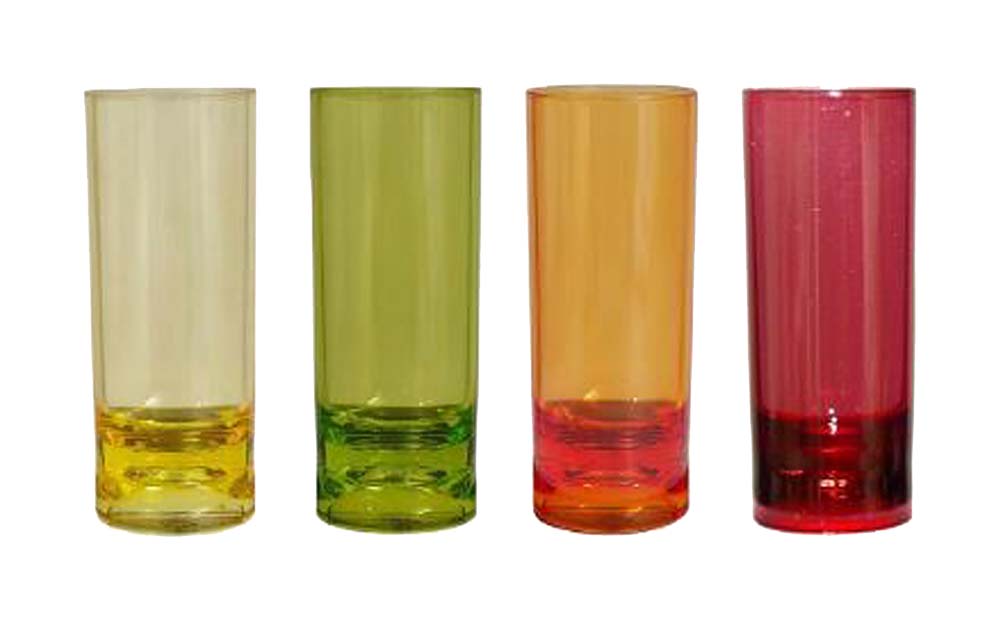 6910190 Een stijlvol shotglas in verschillende regenboogkleuren uit de Colour line collectie. Vrijwel onbreekbaar door hoogwaardig MS materiaal. Bestaat uit een set van 4 stuks. Zeer gemakkelijk te reinigen en langdurig te gebruiken, wat het glas erg duurzaam maakt. Daarnaast is het shotglas erg lichtgewicht en krasbestendig. Inhoud: 40 ml.