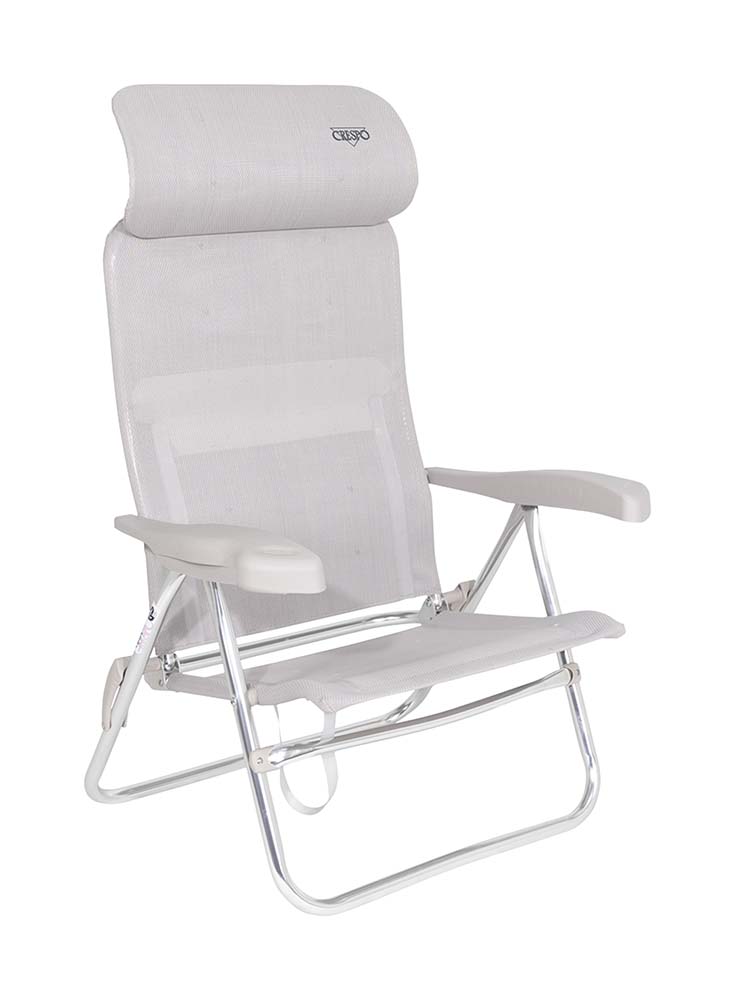 1149313 Een luxe en comfortabele strandstoel. Door de verstelbare hoofdsteun is de stoel zeer comfortabel en compact mee te nemen. Ideaal voor gebruik op het strand, voor de tent of voor onderweg. Deze stoel is verstelbaar in 7 standen. Daarnaast is deze strandstoel voorzien van comfortabele armleuningen. Deze stoel is zeer compact en mede door de draaglussen gemakkelijk mee te nemen.