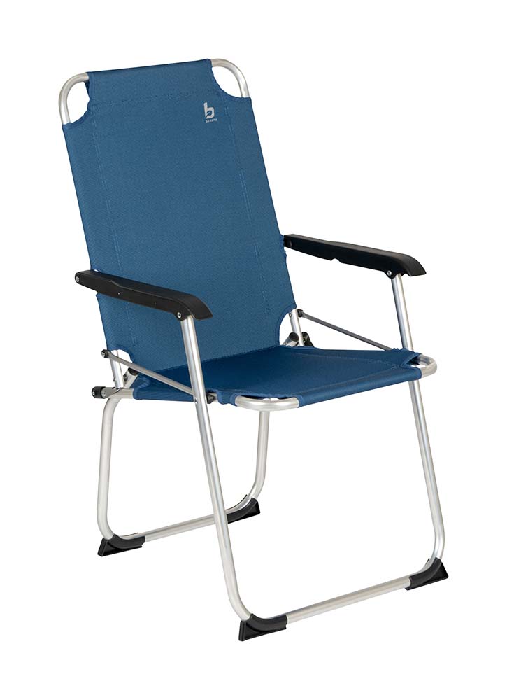 1211935 "Een zeer compacte klapstoel. Een stoel waarbij stijl, comfort en functionaliteit worden gecombineerd. Voorzien van een sterke en luxe 2-tone 600 denier nylon stof en een lichtgewicht aluminium frame. Daarnaast is deze stoel voorzien van extra stabilisatoren en een 'safety-lock' tegen ongewenst inklappen. Compact mee te nemen (ingeklapt lxbxh): 65x55x7 centimeter. Zithoogte: 40 centimeter. Zitdiepte: 43 centimeter. Zitbreedte: 44 centimeter. Maximale belasting: 100 kilogram."