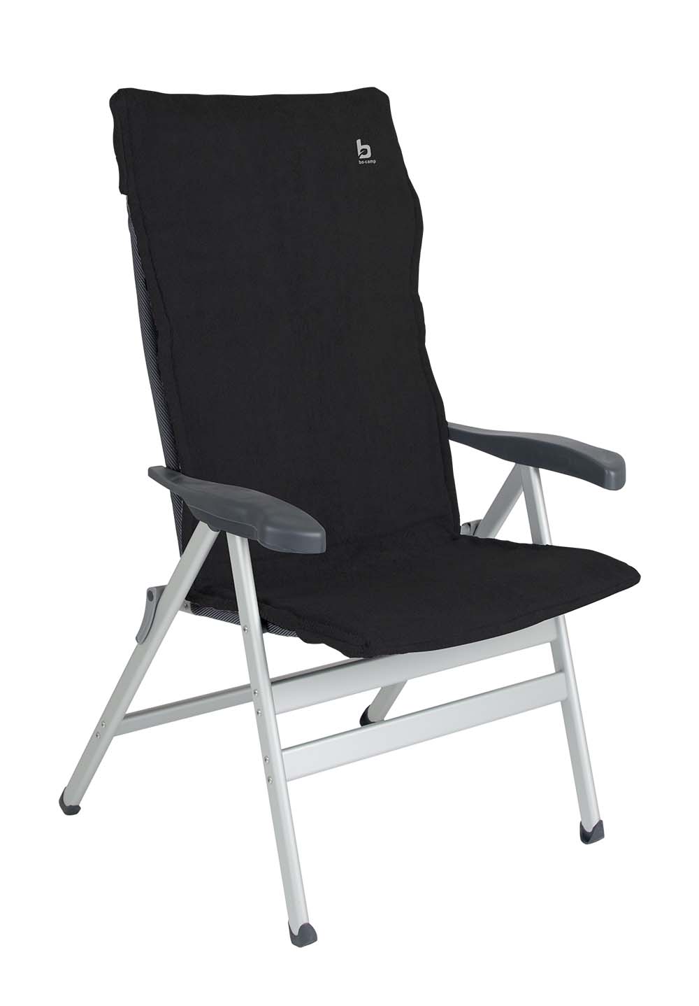 1849281 Een extra zachte stoelhoes voor (kampeer)stoelen. Deze universele hoes zorgt voor optimaal zitcomfort en biedt bescherming aan de stoel. Extra comfortabel door het gepolsterde badstof. De stoelhoes is universeel toepasbaar.