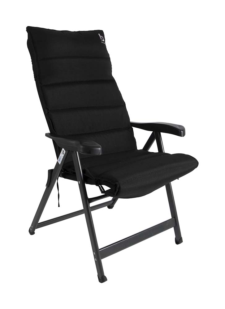 1849324 Een universeel stoelkussen voor (kampeer)stoelen. Het kussen is voorzien van een Olefin stof, deze stof is waterafstotend en extra bestand tegen verkleuring door zonlicht. Het kussen is zeer onderhoudsvriendelijk en heeft een lange levensduur. Dit gepolsterde stoelkussen zorgt voor optimaal zitcomfort. Door middel van koord en lusjes is dit kussen passend te maken op iedere stoel.