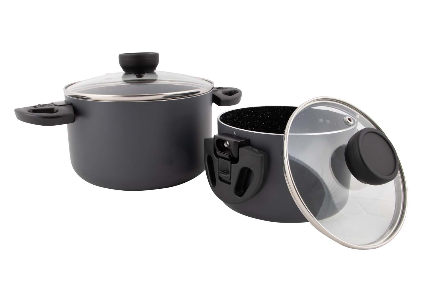 2304482 A anthracite-colored 2-piece cookware set. The ceramic coating prevents sticking, is scratch resistant and easy to clean. In addition, it is healthier cooking because less fat is needed for frying. These cooking pans feature sturdy and heat-resistant fold-away handles. These handles can be easily folded down after use so the pans are fully nestable and compact for storage. The pans also feature a heat-resistant knob on the glass lid. For use on gas, ceramic, electric and induction. Dimensions (Øxh): 14x8 (1.2 L), 18x11 (2.8 L)