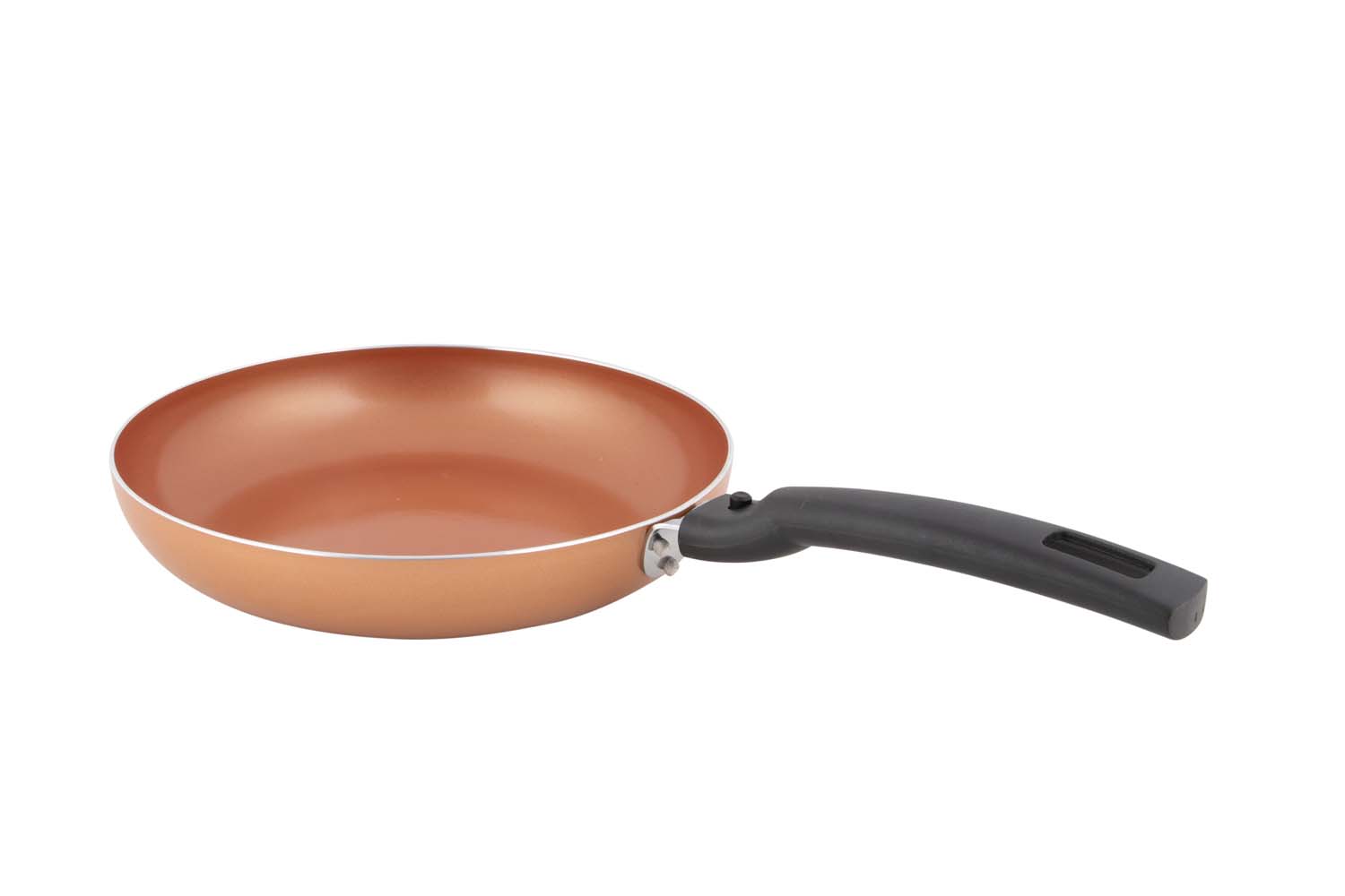 2304505 A compact and industrial frying pan with ceramic coating. This brons pan has a removable handle and is therefore space-saving. The ceramic coating prevents sticking, is scratch-resistant and easy to clean. It is also healthier cooking, because less fat is needed to bake. Can be used for gas, ceramic, electrical and induction heat sources. Thickness: 2.2 millimetre