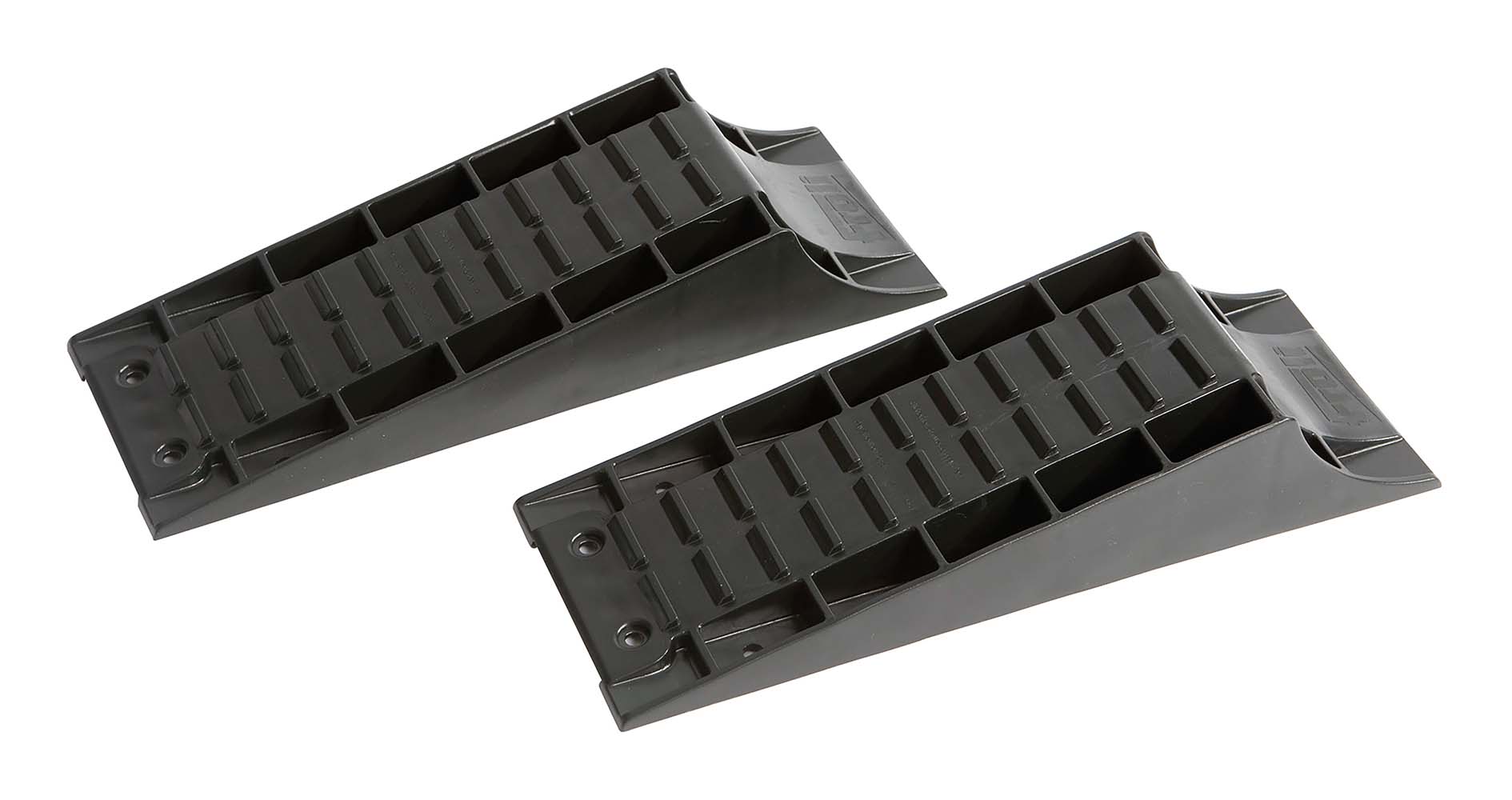 5324350 A set of 2 sturdy levellers. Ideal for placing the caravan or camper level, to protect the wheels. The extra strong and fibre reinforced leveller can be used for a caravan or camper up to 8000 kilograms.