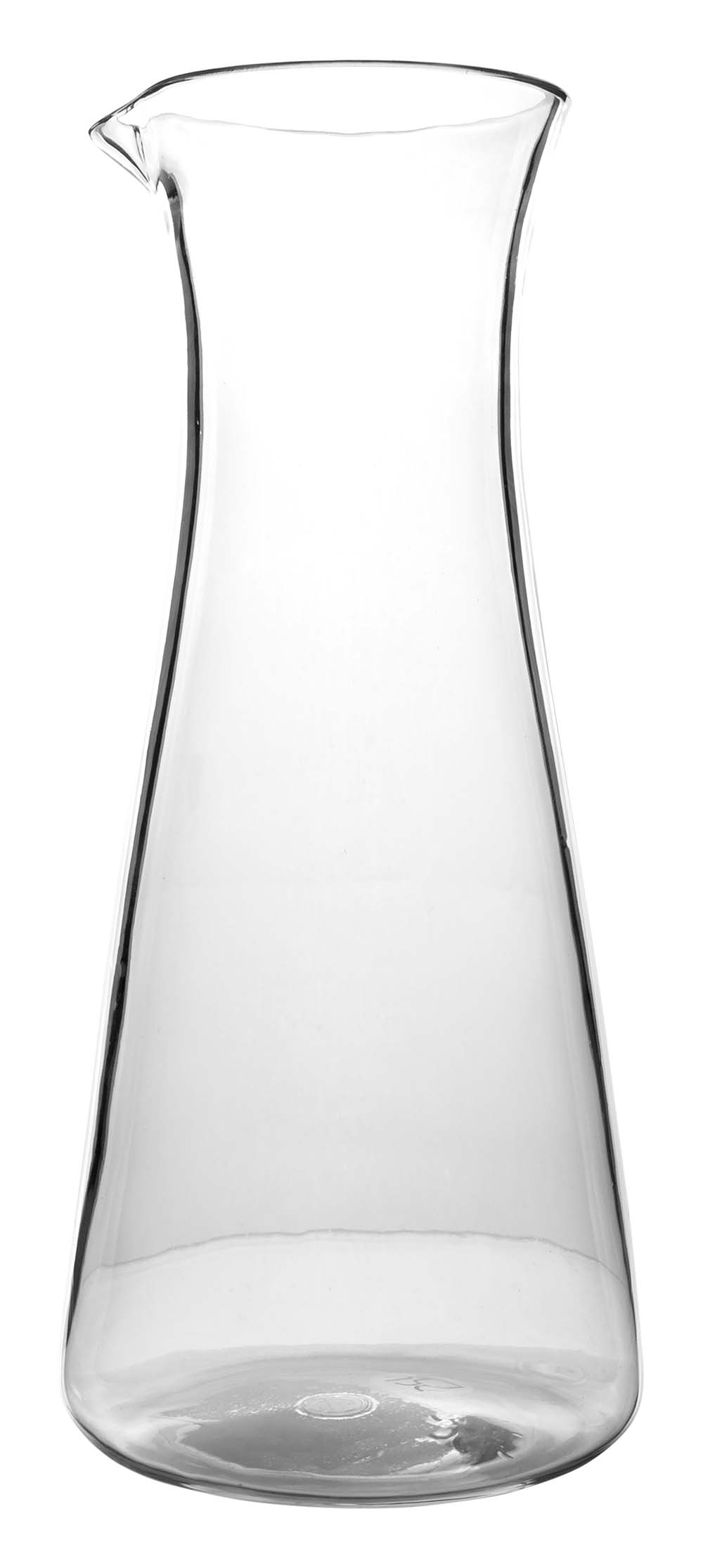6101380 Extra-strong, luxury carafe. Made from 100% polycarbonate. This makes the carafe virtually unbreakable, lightweight and scratch resistant. The carafe is also dishwasher safe.