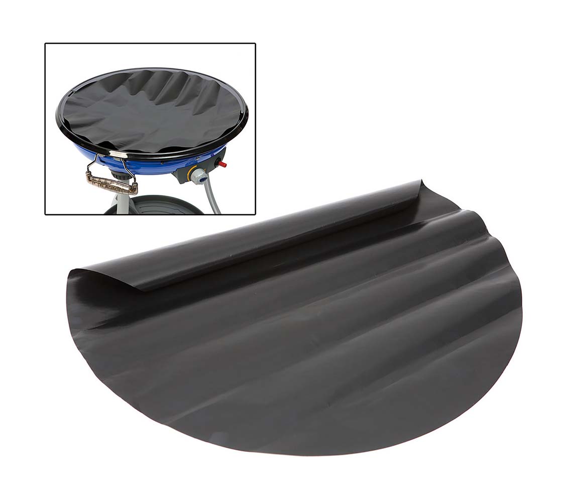 6324700 A sturdy and reusable non-stick foil. Ideal for use on a Skottelbraai, in a wok, frying pan or roasting pan. With its non-stick foil, butter or oil are unnecessary and the pan remains clean and undamaged. Makes for great baking results. After use, rinse with hot water or clean in the dishwasher. Both sides of the foil can be used.