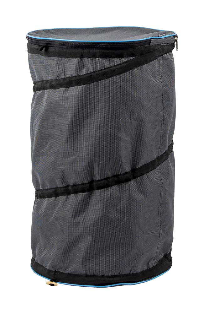 6325558 A very compact and easy to carry laundry bag. Easy to set up by means of the pop-up system and lockable by means of a zipper. Made of luxurious two-tone 600D Polyester.