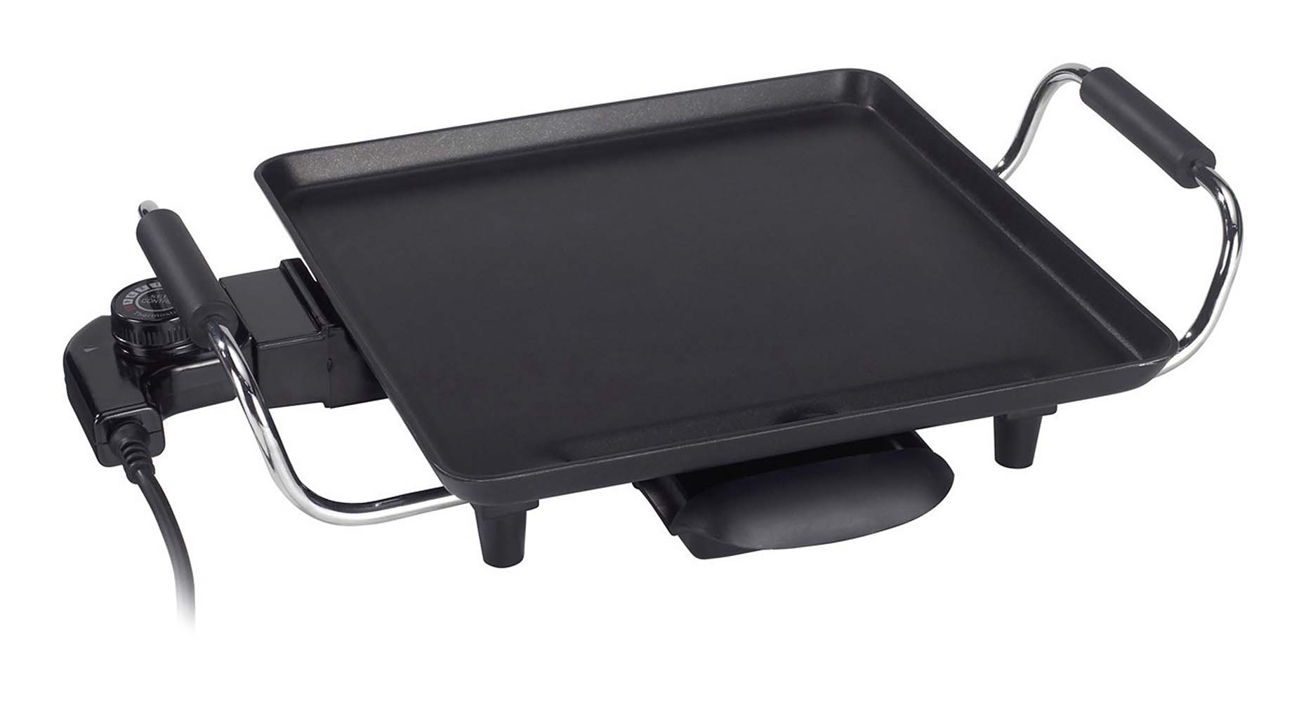 8500500 A compact baking tray. Extra compact and ideal to take on holiday. The Cooltouch handles make it easy to hold the tray. In addition, the temperature of the tray can be adjusted up to 250° C, it is equipped with a convenient grease tray and a removable thermostat. 230 V and 800 W