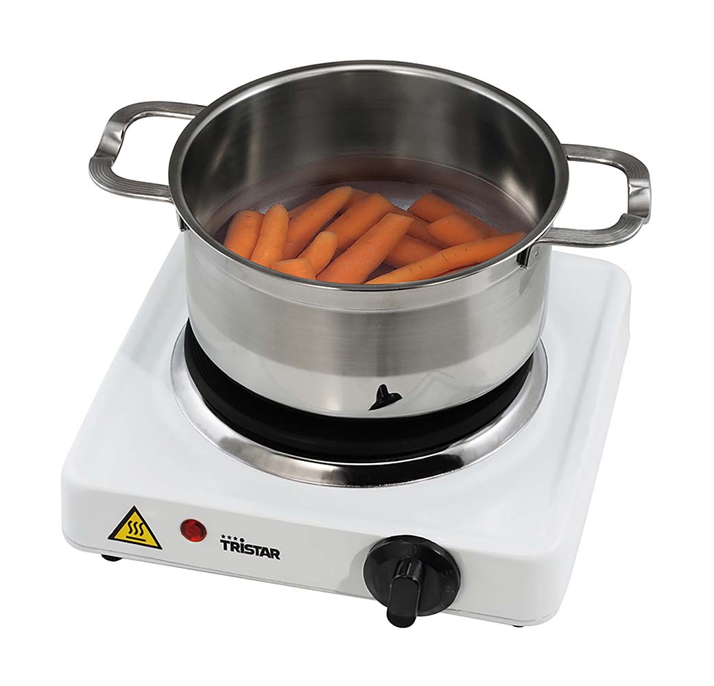 8500535 A one-burner hotplate. This easy to use cast iron hotplate has a diameter of 15cm. The temperature can be set to 5 different positions using the thermostat function. In addition, this hotplate is equipped with a heat-resistant housing, an indicator light and non-slip feet. 230 V and 1100 W