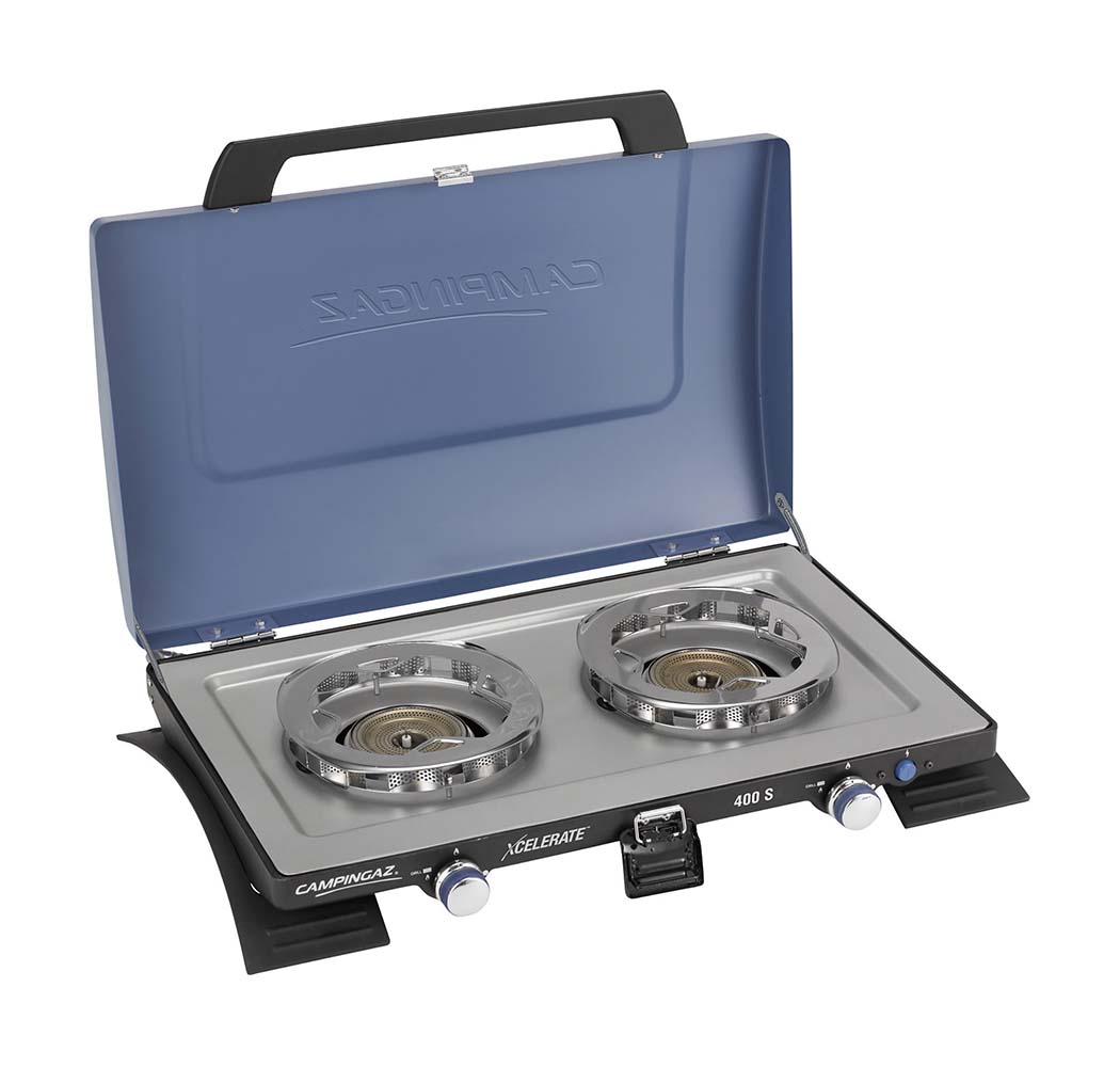 8815079 A stylish and portable gas burner. Features two adjustable Xcelerate burners of 2200 Watts each. Allowing for a cooking time of 10 minutes for 1 litre of water. This folding stove requires minimal space for transport. Easy to ignite with piezo ignition while steady legs ensure maximum convenience. Can be used in combination with the R904 (burn time: 5 hours and 30 minutes) or R907 (burn time: 9 hours (+/- 30 minutes).