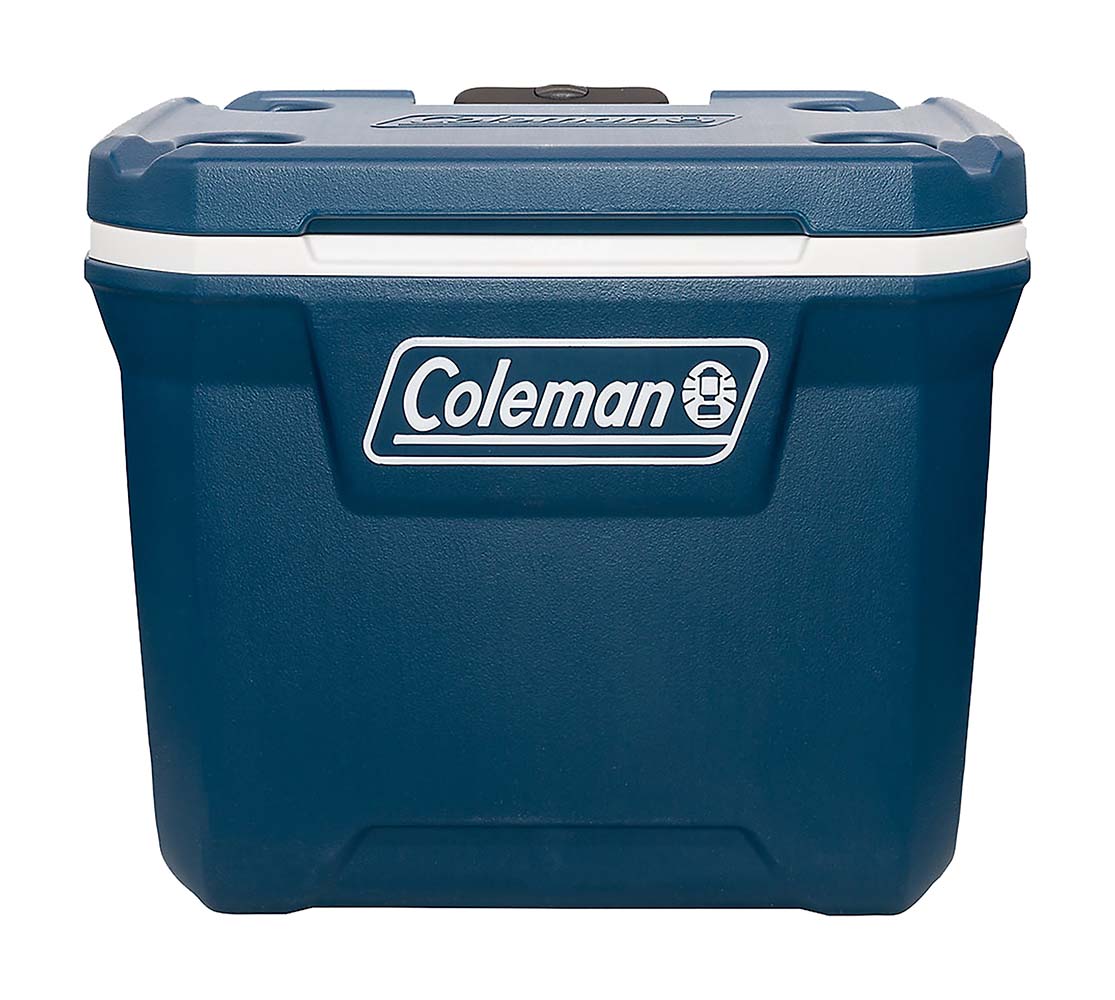 8937211 A simple high-quality cooler box. Equipped with foam insulation for a strong cooling performance, keeps cool for up to 4 days. Offers space to 48 tables. The lid has four cup holders and there is a handle on the side for easy carrying. In addition, the cooling box has wheels and a telescopic handle. Therefore this cooler can be transported easily without lifting.The Coleman 50 QT Xtreme Coolbox is very spacious with a capacity of 47 liters, in which you can carry everything you need. Because the cooler has convenient wheels and a special handle, you can take it with you as a trolley. The cooler works by means of cooling elements.